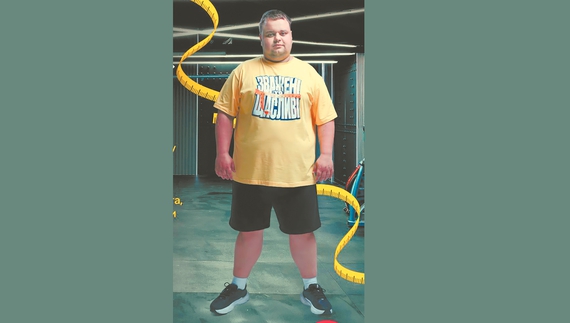 Чоловік за місяць війни набрав 45 кілограмів і пішов на «Зважені та щасливі»