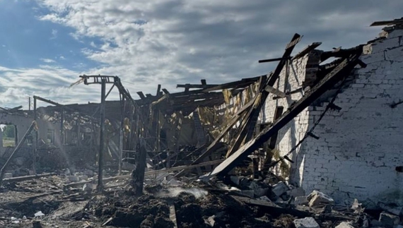 Лукнів, Коропська громада. Наслідки ворожого удару. Фото джерела ЧЧ