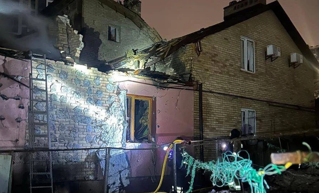 Руйнування у Києві після російської атаки 26 лютого 2026 року