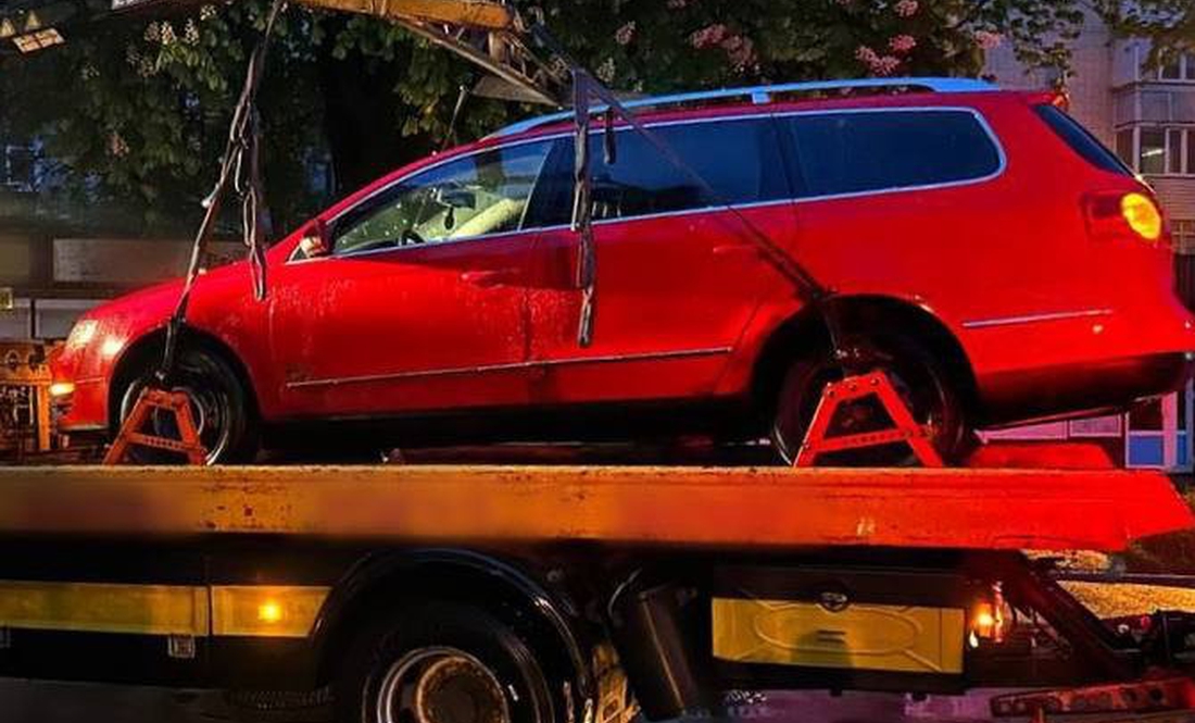 Залишився без авто: у Чернігові нетверезий водій з 2,20 проміле не погодився з Драгером