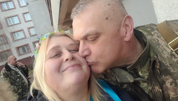 Чернігівська волонтерка Яна Смоляр: «Під час війни ми з чоловіком… розписалися»