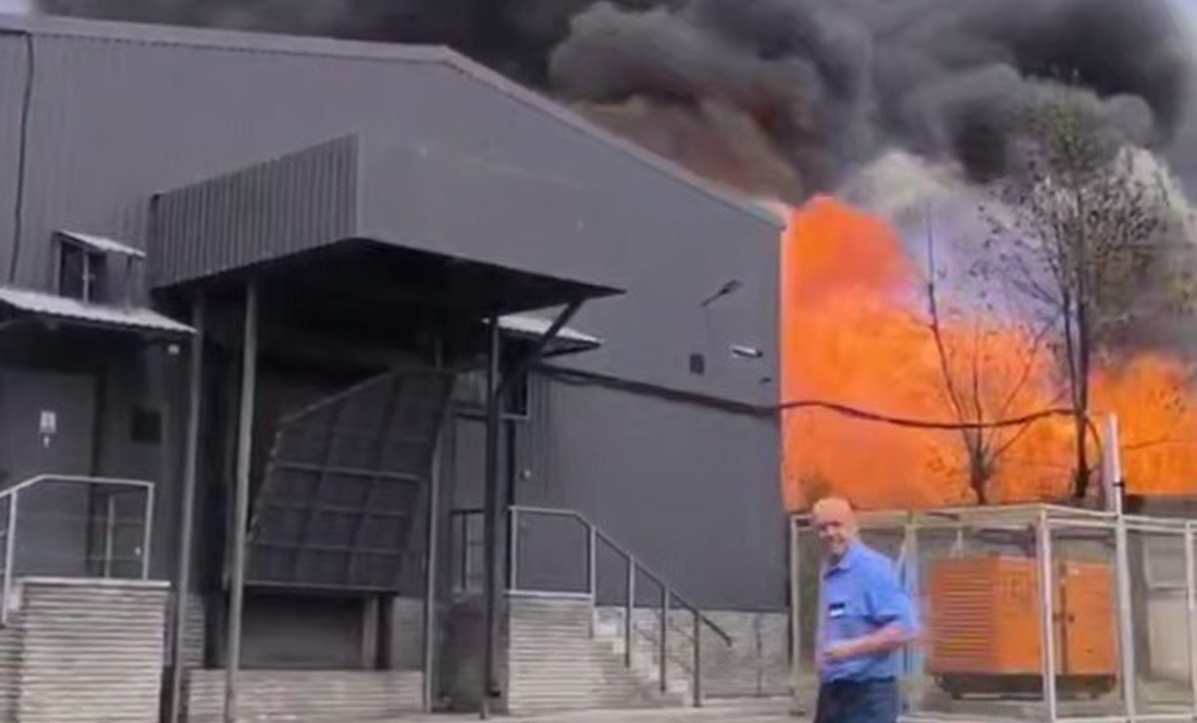 Пожежа на Чернігівщині: пошкоджено магазин "АТБ" та будівлю Держказначейства