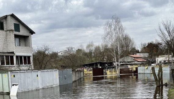 Рекордний паводок Гомелі: колишне місто-побратим Чернігова попливло