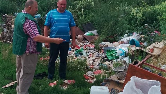 За бардак на сміттєзвалищі чиновник сільради відповість гаманцем