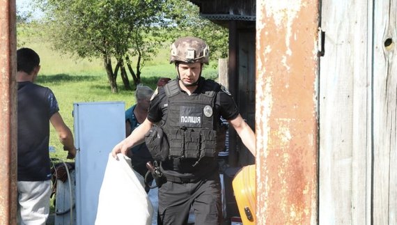 Вивезли всіх дітей: у прикордонних селах Чернігівщини завершилась обовʼязкова евакуація