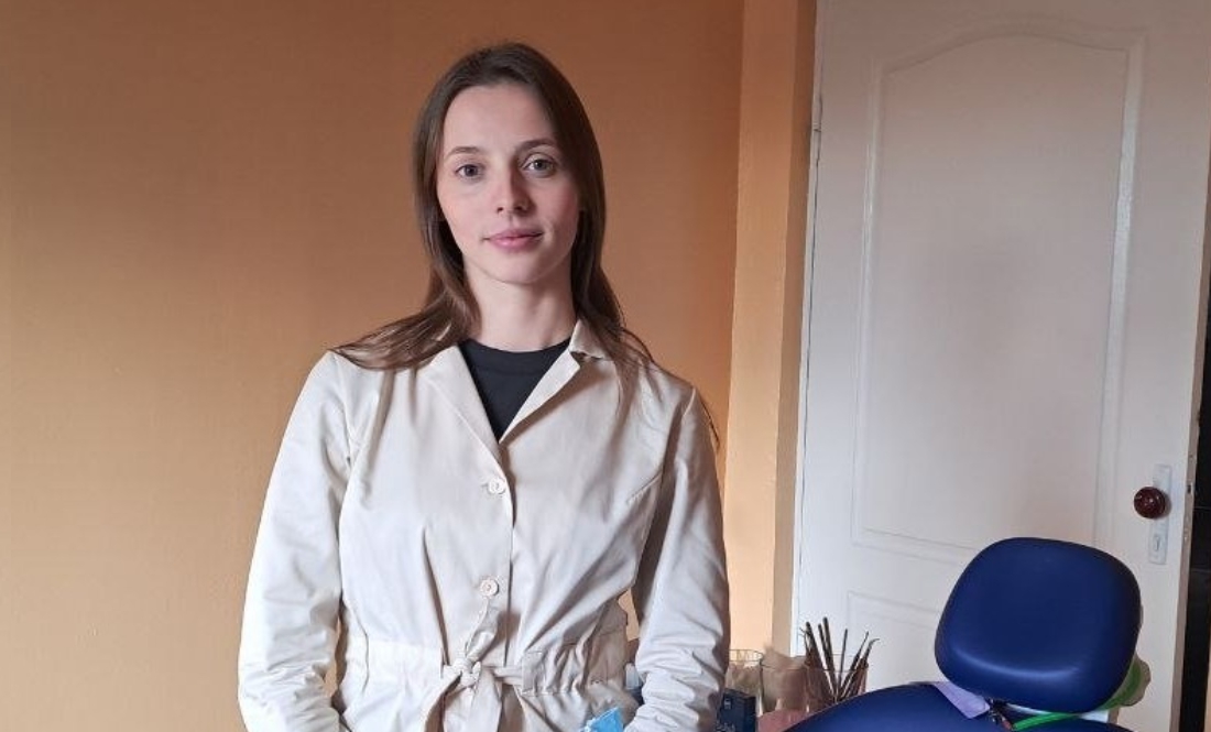У громаді працює нова стоматологиня. Лікує дітей і дорослих