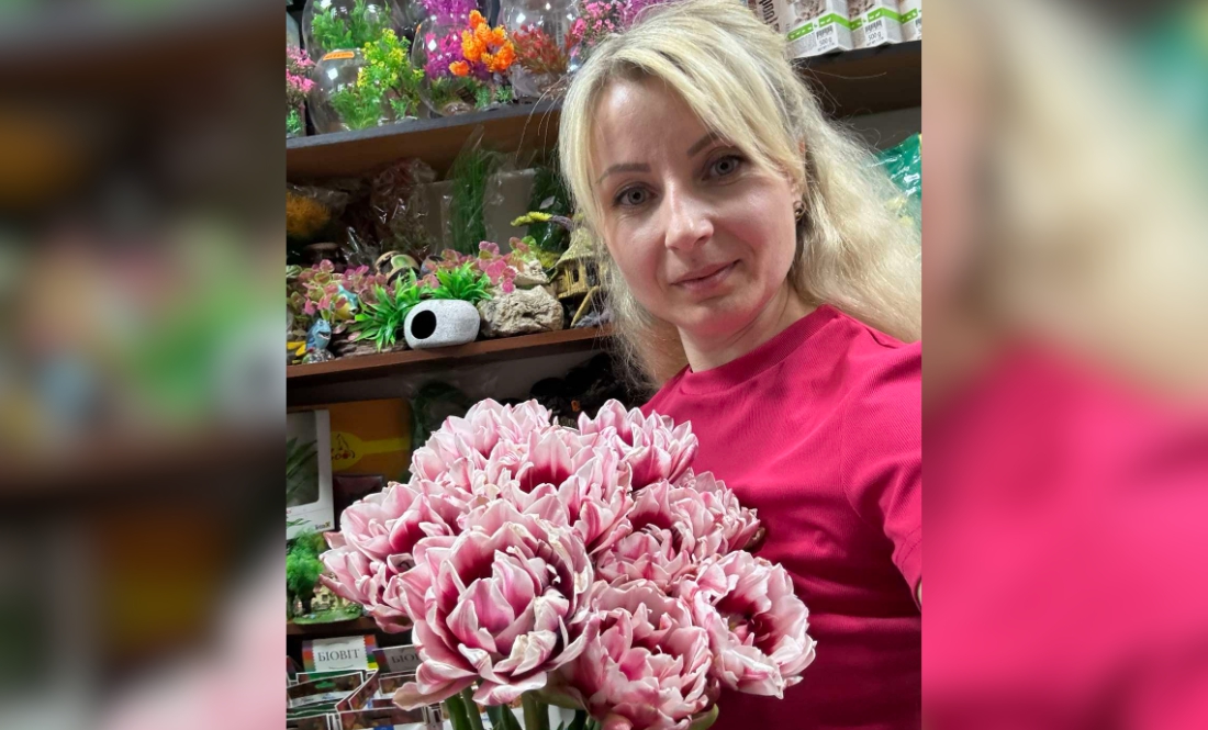 Віра Бондаренко і махрові (півоновидні) тюльпани