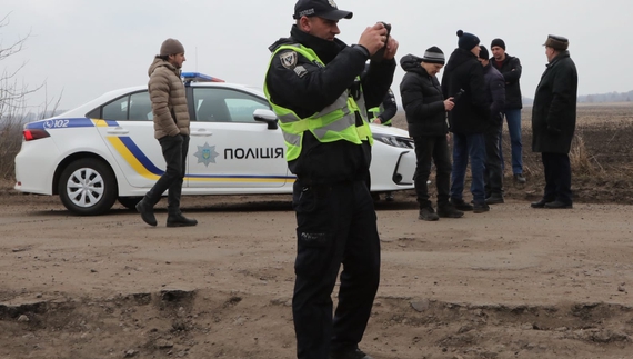 Неналежне утримання дороги: перший припис цьогоріч виписали поліціянти на Чернігівщині