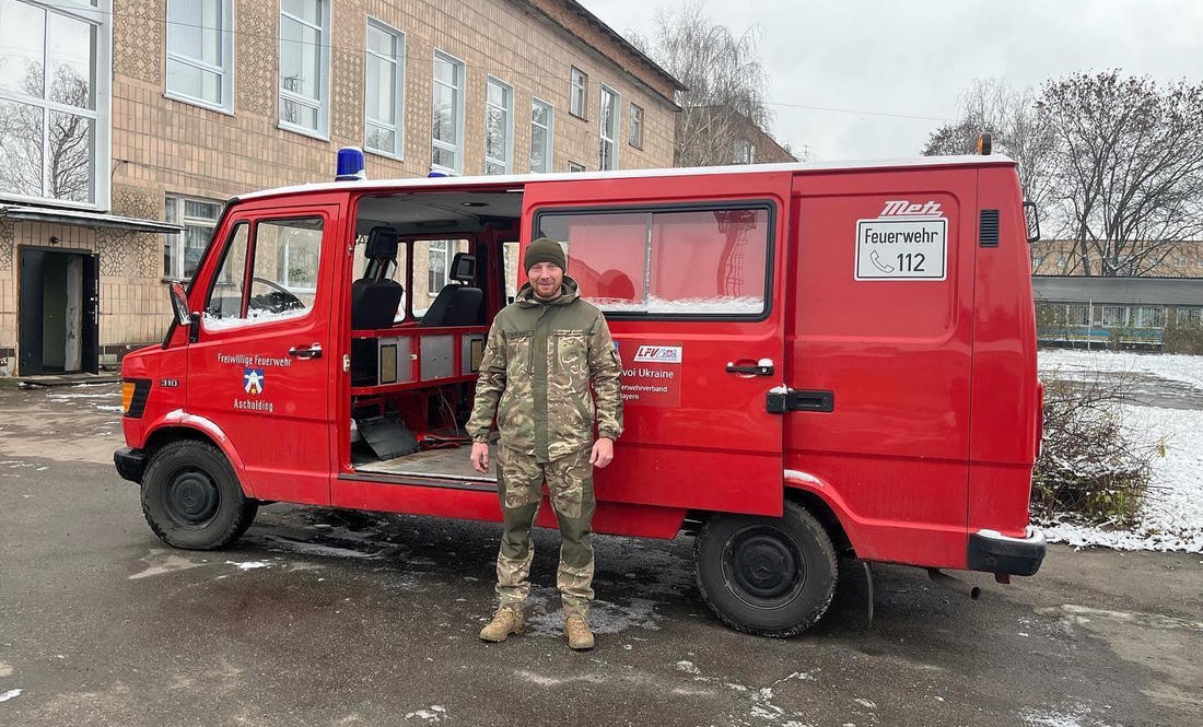 Польські побратими подарували Мені авто спецпризначення. 2 залишаться в місті, 2 поїдуть на фронт