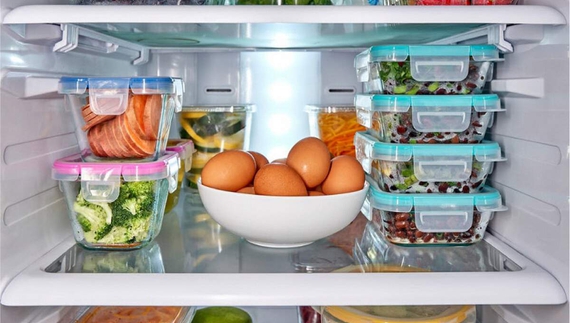 Як зберегти їжу з холодильника у разі відключення електроенергії