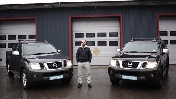 Чернігівська компанія подарувала рятувальникам під ялинку два новенькі пікапи Nissan