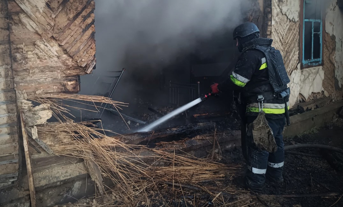 Пожежа у житловому будинку на Чернігівщині: на місці трагедії знайшли загиблих