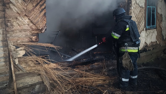 Пожежа у житловому будинку на Чернігівщині: на місці трагедії знайшли загиблих