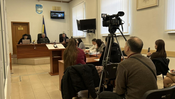 Загибель дитини в ДТП у Прилуках: апеляцію щодо запобіжного заходу поліцейській перенесли на наступний рік