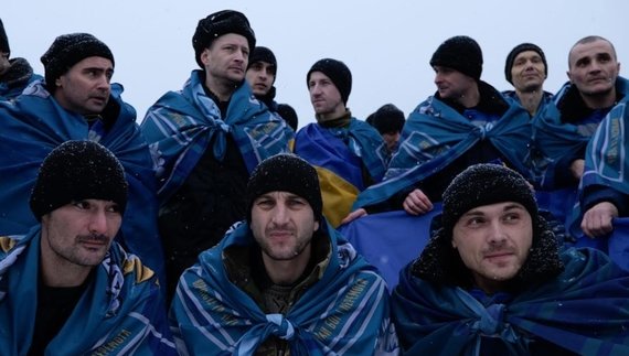 Олексій Глебов крайній внизу праворуч