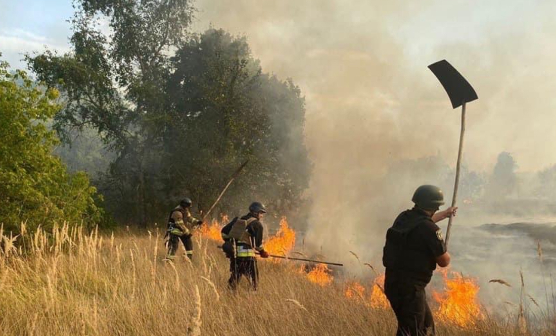 У Семенівській громаді пожежі після обстрілів. Фото ілюстраційне