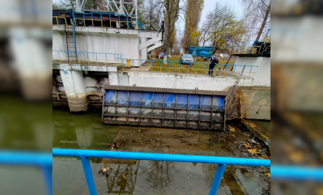 Ремонт шлюзу на Острі: місцеві жителі критикують