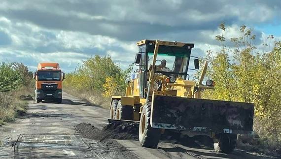 Ремонті роботи на автошляху Т-2514 на відрізку Велика Загорівка-Плиски