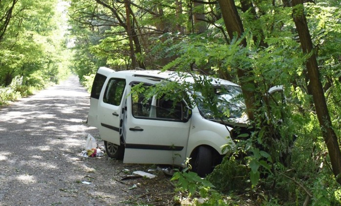 Смертельна ДТП на Чернігівщині: водій загинув, троє пасажирів травмовані