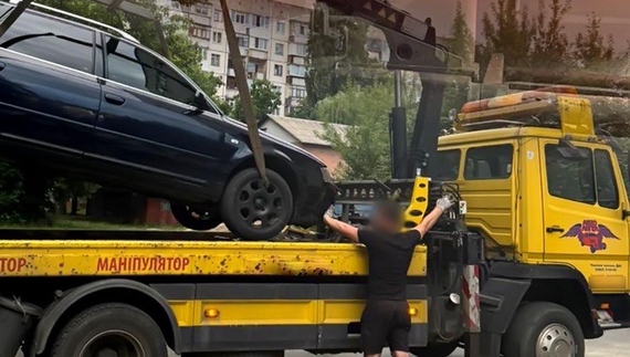 Неповнолітній за кермом: чим закінчилася поїздка на Audi для 17-річного чернігівця