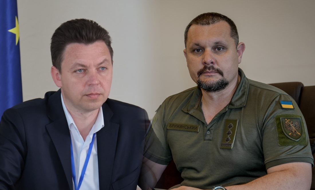 Василь Білогура. Дмитро Брижинський