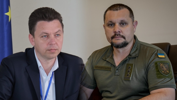 Василь Білогура. Дмитро Брижинський