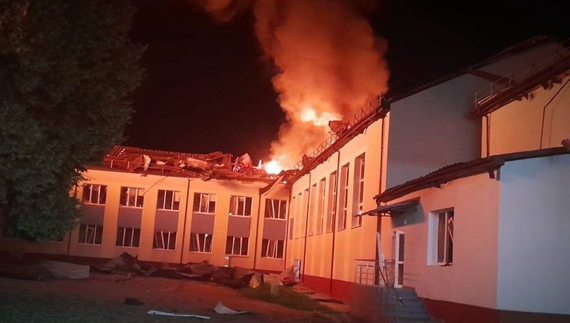 На Чернігівщині росіяни знову зруйнували школу, які відновили після 2022-го