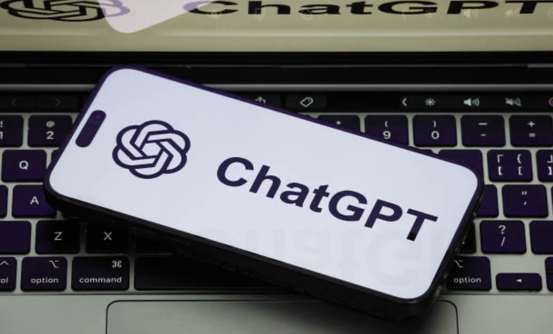 Як навчатися з ШІ безкоштовно: чи замінить ChatGPT онлайн-курси?