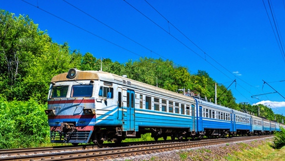 Скільки коштує квиток на потяг зі Сновська до Бахмача