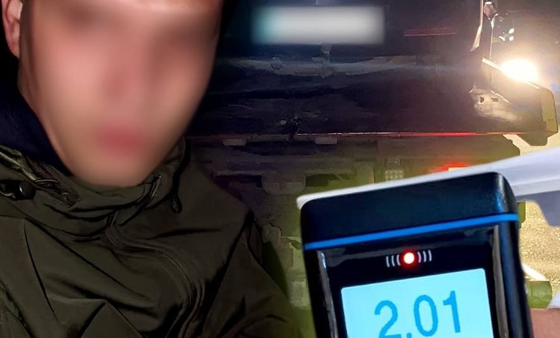 Два проміле і без прав: у Чернігові зупинили п’яного 22-річного водія Geely