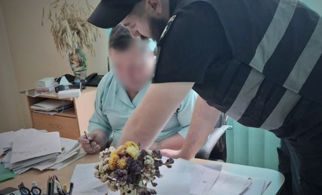 Олега Якубовського, завідувача сновської поліклініки, підозрюють в отриманні хабаря