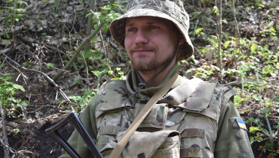 Військовий ЗСУ із Бахмача захищає Україну та мріє повернутись до свого хобі - малювання