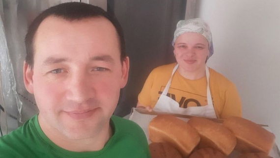 На Чернігівщині чоловік за грантові кошти відкрив міні-пекарню