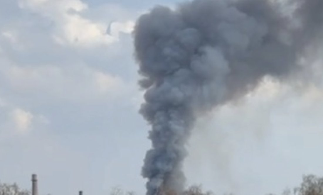 Вибух у Чернігові: над містом величезний стовп диму