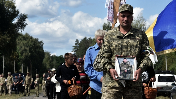 В Оболонні прощалися з Олександром Безусом