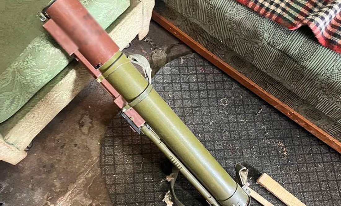 Житель Чернігівщини зберігав вдома гранатомет, гранати та набої – «світить» до 7 років в’язниці