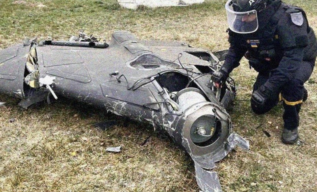 Тиждень обстрілів на Чернігівщині: збиті дрони і влучання