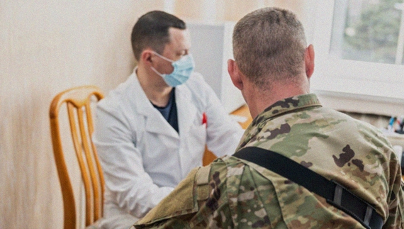 Малозрячого мобілізованого з Чернігівщини ще раз оглянули медики: висновок лікарів