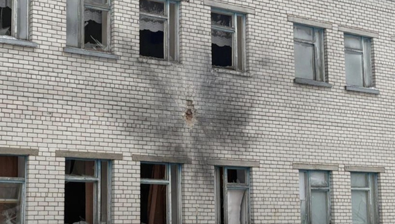 Росіяни обстріляли будівлю школи на Чернігівщині