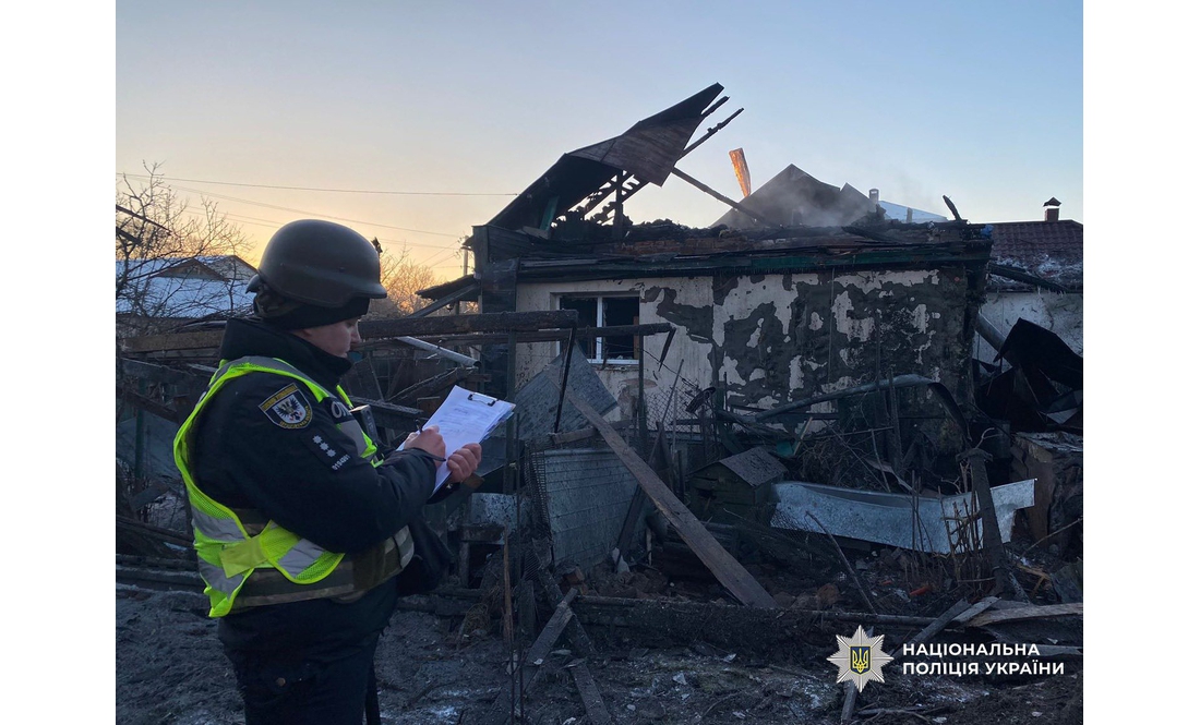 Удари по бізнесу, "критичці" і житлу: що відомо про комбіновану атаку на Чернігівщину