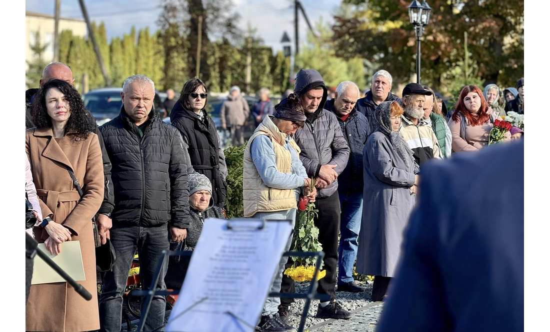 У громаді відкрили Алею Героїв. З облаштуванням допомагав нардеп