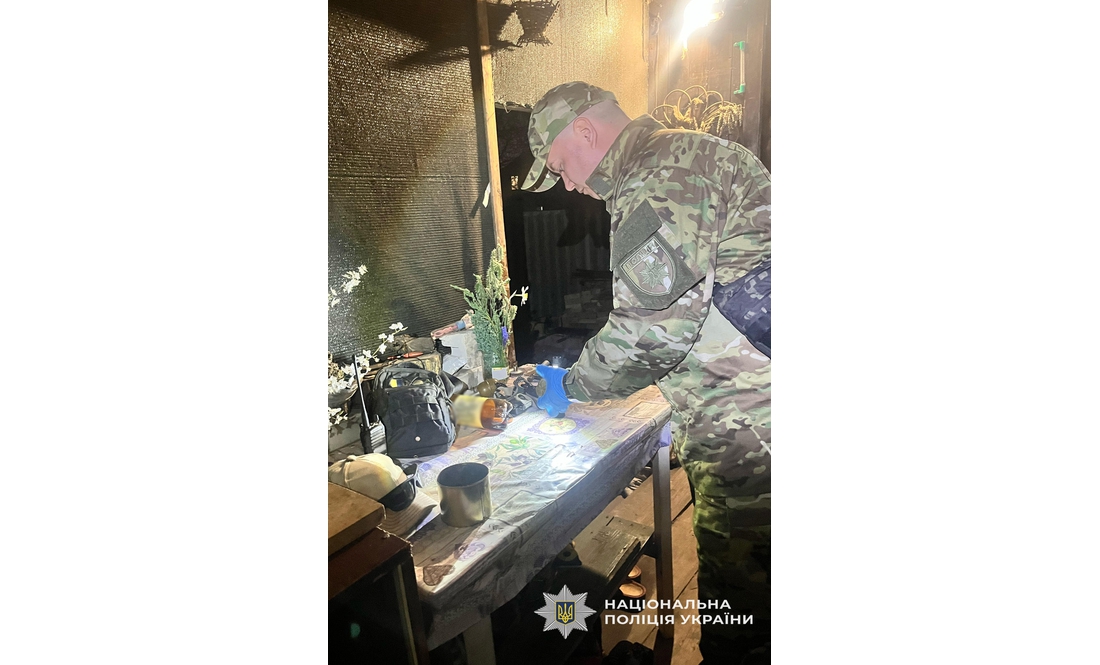 Гранати замість аргументів: У Чернігові чоловік погрожував сусідці зброєю