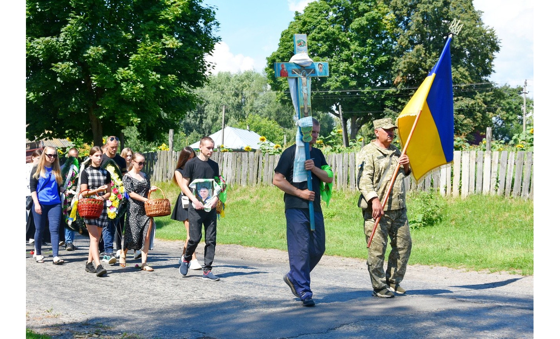 На Коропщині попрощалися із 32-річним захисником