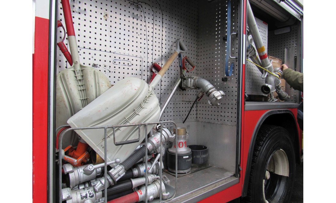 Замість радянського брухту - громада отримала новеньке пожежне авто