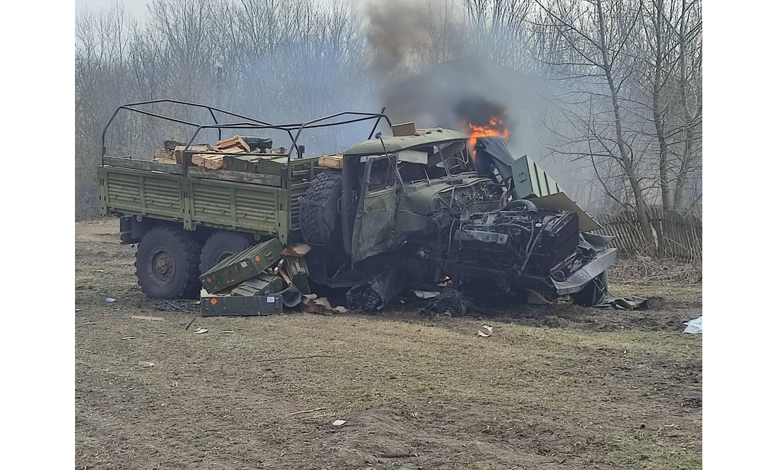 Оборонці Чернігова показали знищену за добу російську техніку