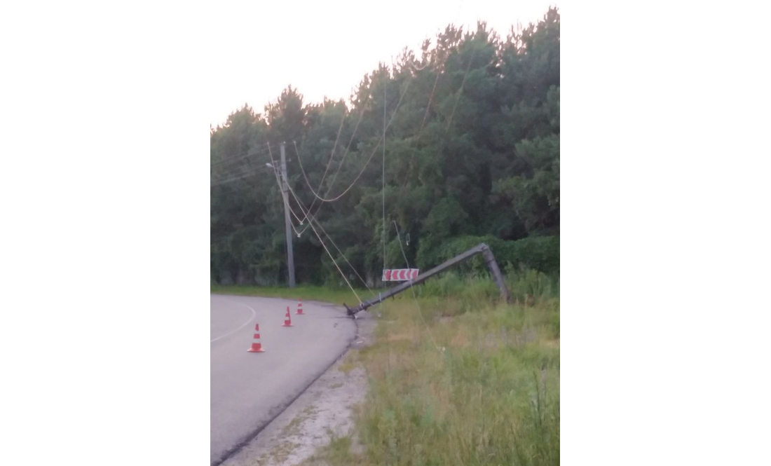 В Обленерго назвали кількість збитих електроопор від початку року