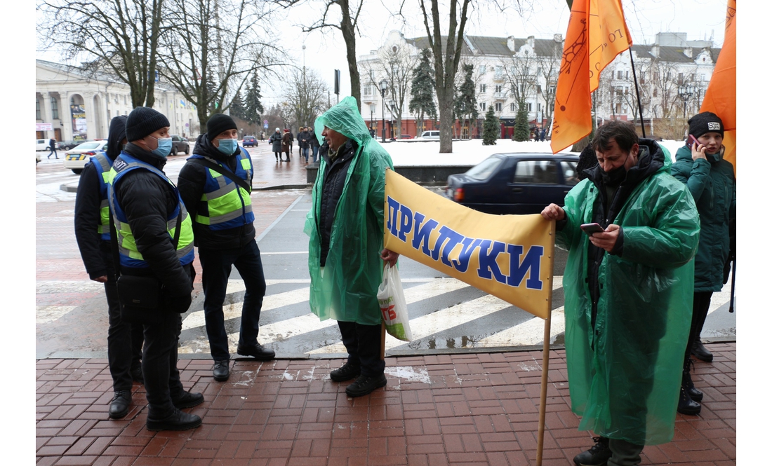 Малий бізнес не хоче касових апаратів: у Чернігові знову мітингували підприємці