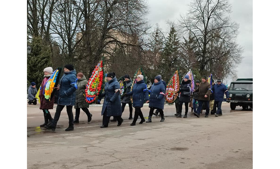 У Городні поховали загиблого на війні з Росією бійця