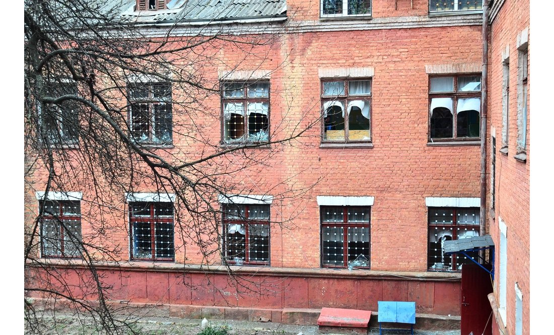 «У нас збитки на мільйони»: на Святвечір російський дрон «воював» у Чернігові з коледжем дизайну