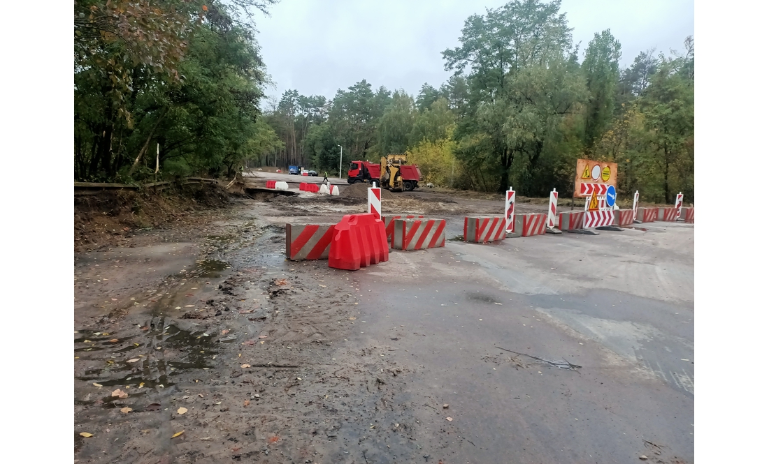 На об’їзній дорозі у Чернігові взялися ліквідовувати провалля